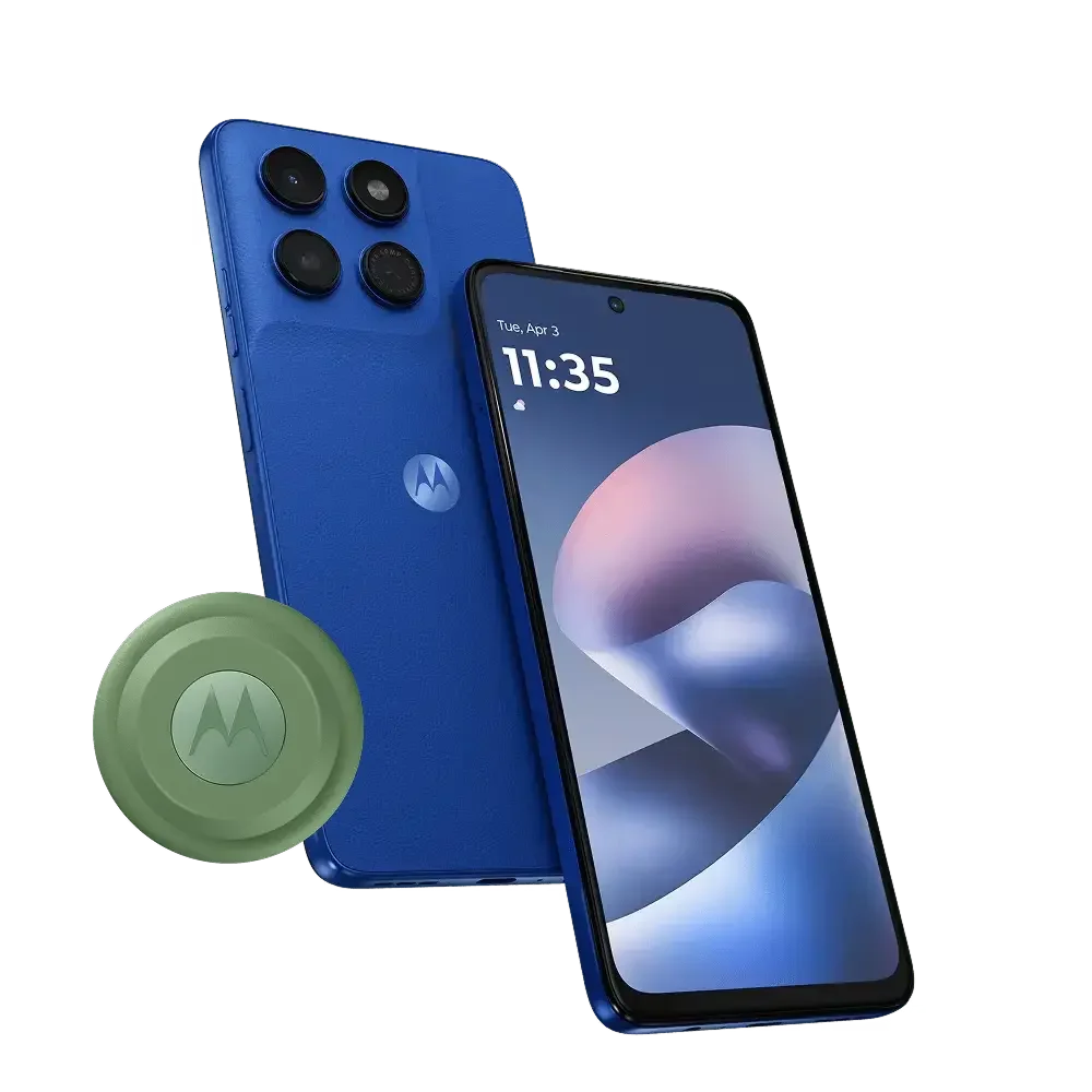 Синий Moto G47 Power: задняя панель с четырьмя камерами и экран с часами